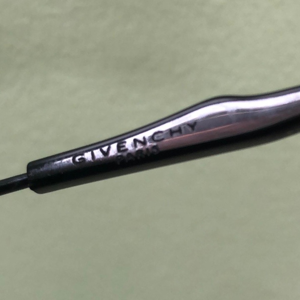 Givenchy Monogram Sunglasses W/Case - image 8